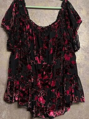 TORRID BABYDOLL VELVET TIERED TOP